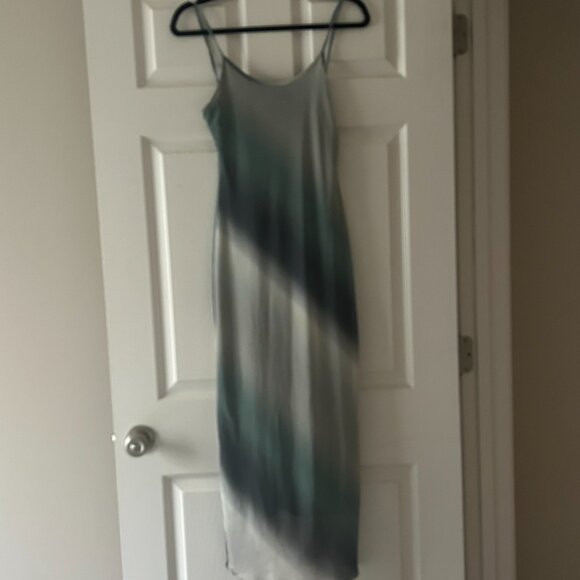 See You Monday Maxi Mesh Lined Bodycon Blue Green Dress Size Small Worn one time - Picture 9 of 12